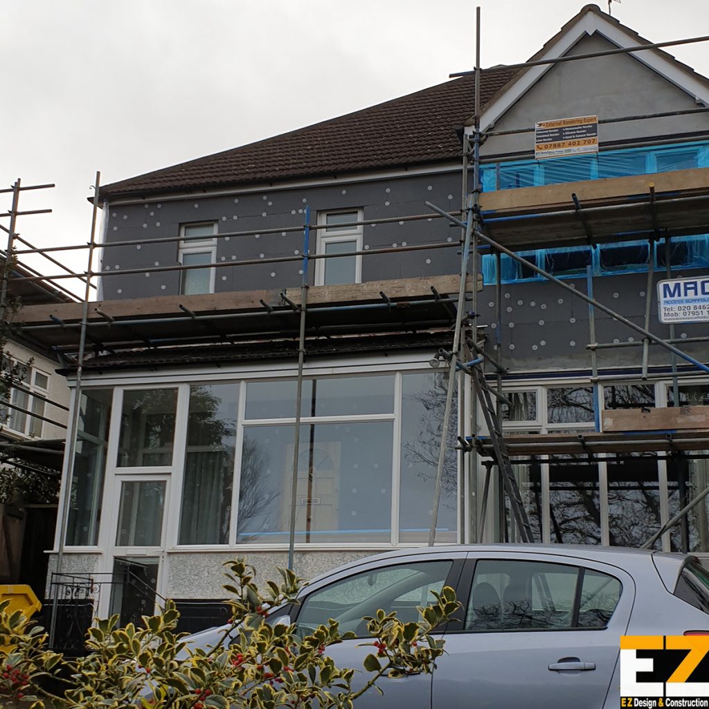 Corner detail showing EPS insulation fixing during External Wall Insulation Beckenham installation